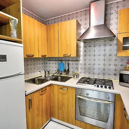 Appartement Sleeps 7 Air Con Wifi